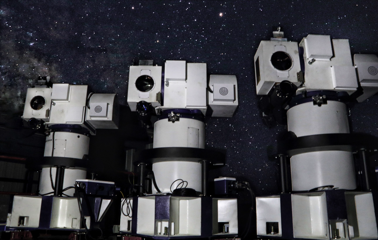 星地量子通信雷達